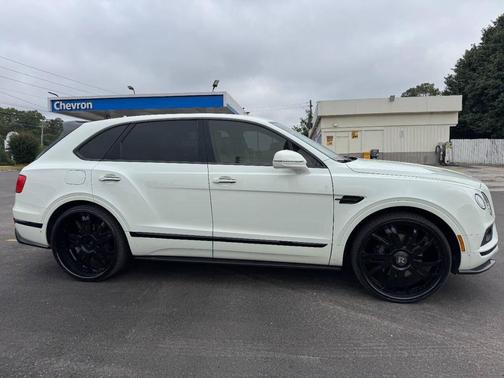 2018 Bentley Bentayga W12 Signature