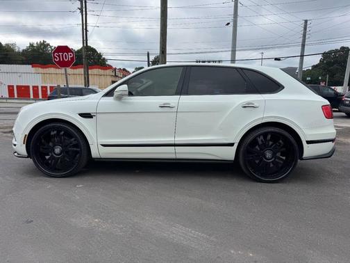 2018 Bentley Bentayga W12 Signature