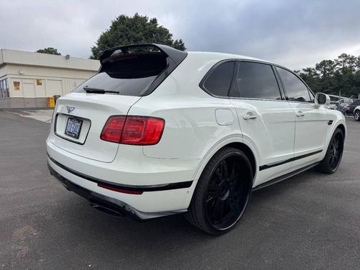 2018 Bentley Bentayga W12 Signature