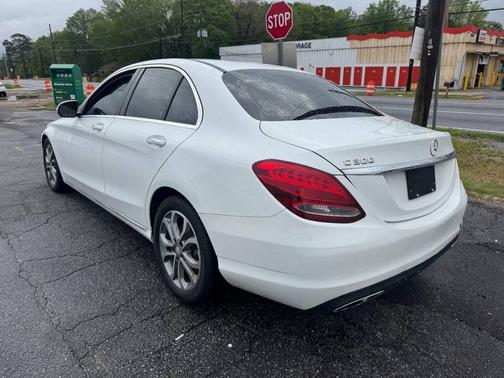 2015 Mercedes-Benz C-Class C 300 4dr Sedan