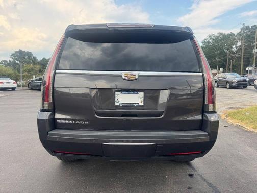 2017 Cadillac Escalade Premium Luxury