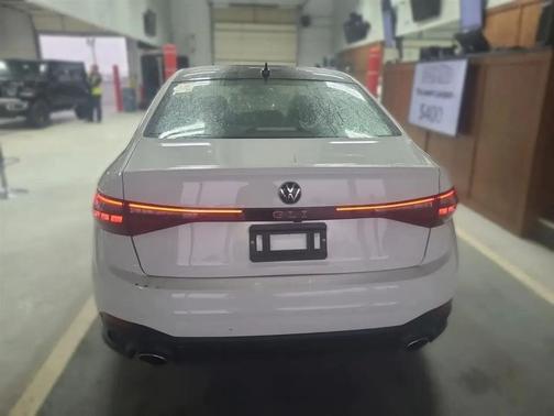 2025 Volkswagen Jetta GLI 2.0T Autobahn