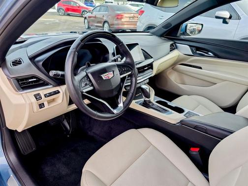 2023 Cadillac CT4 Premium Luxury