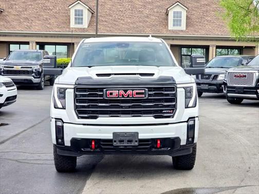2024 GMC Sierra 2500 AT4
