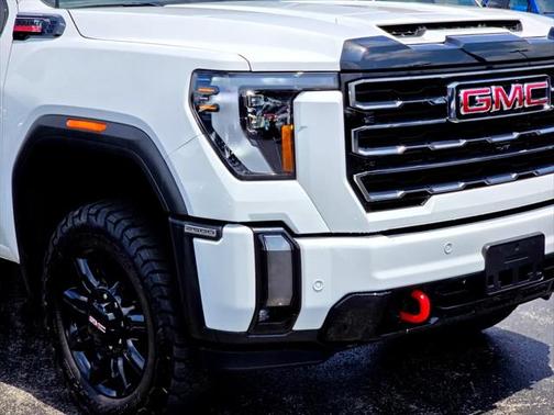 2024 GMC Sierra 2500 AT4