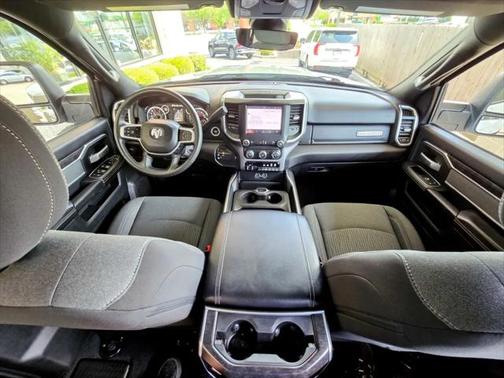 2023 RAM 3500 Big Horn Crew Cab 4x4 8' Box