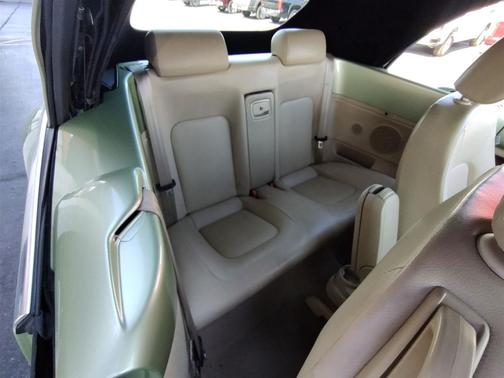 2008 Volkswagen New Beetle SE