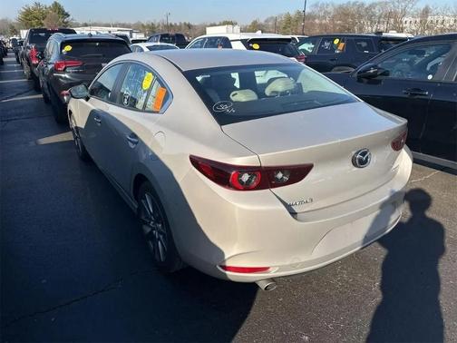 2025 Mazda Mazda3 FWD w/Preferred Package