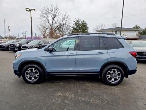 2023 Honda Passport AWD TrailSport