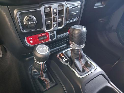 2023 Jeep Gladiator Mojave 4x4