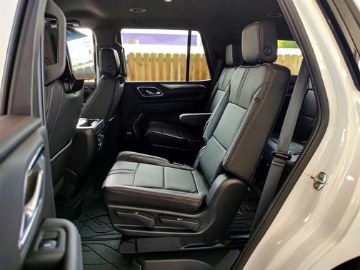 2024 Chevrolet Tahoe 4WD RST