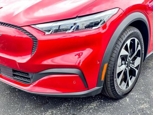 2024 Ford Mustang Mach-E Select