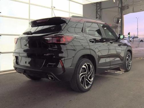 Mosaic Black Metallic 2025 Chevrolet Trailblazer RS
