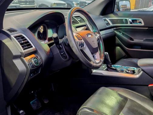 2014 Ford Explorer Sport