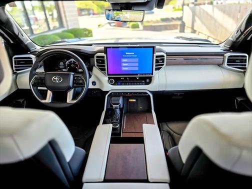 2024 Toyota Tundra Hybrid Capstone