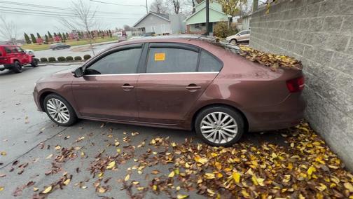 2016 Volkswagen Jetta 1.8T SEL