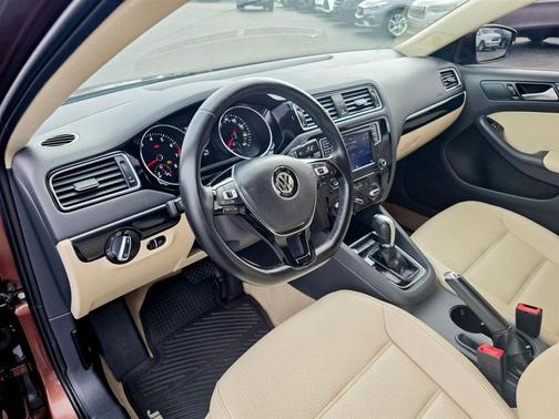 2016 Volkswagen Jetta 1.8T SEL