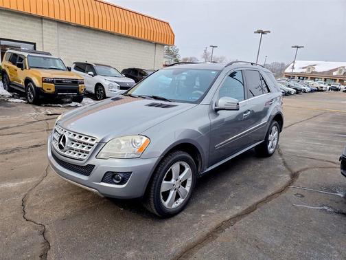 2011 Mercedes-Benz M-Class 4MATIC
