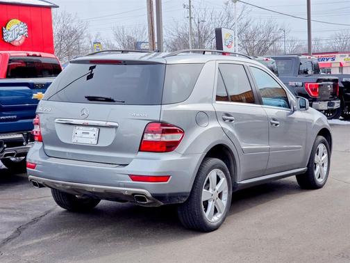 2011 Mercedes-Benz M-Class 4MATIC