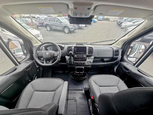 2025 RAM ProMaster 2500 Tradesman