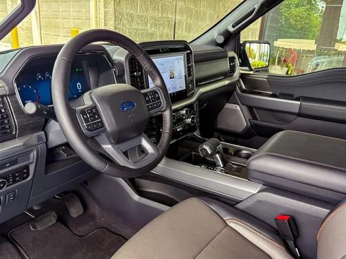 Oxford White 2026 Ford F-150 Lariat