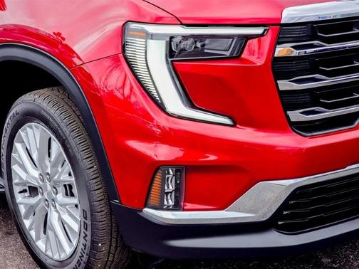 2024 GMC Acadia FWD Elevation
