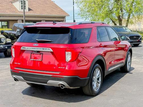 Rapid Red Metallic Tinted Clearcoat 2023 Ford Explorer Limited
