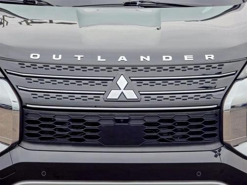 2024 Mitsubishi Outlander PHEV SEL