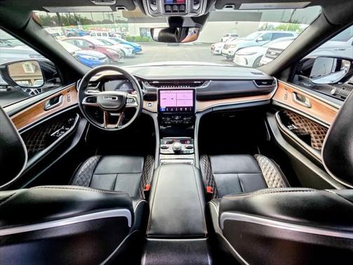 2025 Jeep Grand Cherokee L Summit