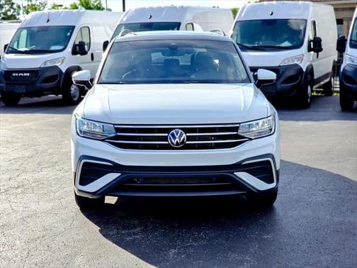 2024 Volkswagen Tiguan 2.0T SE 4MOTION