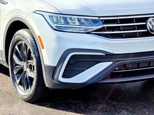 2024 Volkswagen Tiguan 2.0T SE 4MOTION