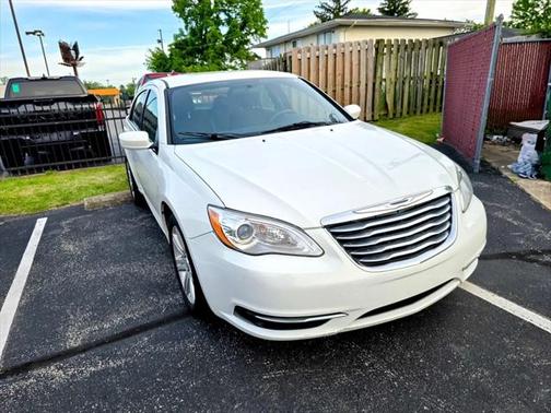 2012 Chrysler 200 LX