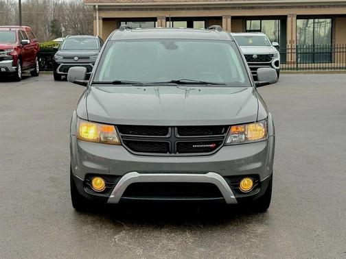 2020 Dodge Journey Crossroad