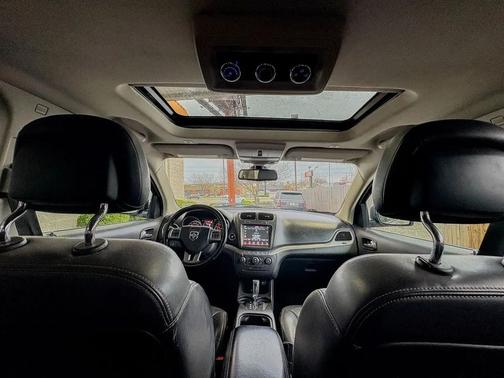 2020 Dodge Journey Crossroad