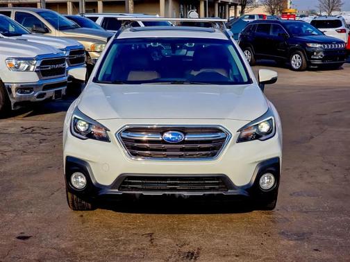 2019 Subaru Outback 2.5i Touring