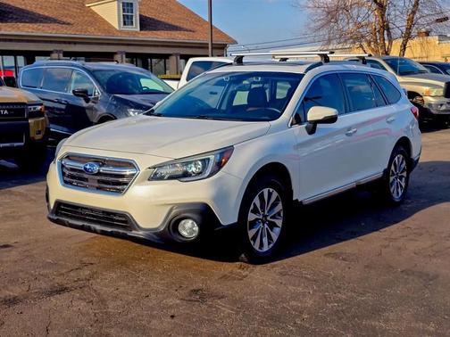 2019 Subaru Outback 2.5i Touring