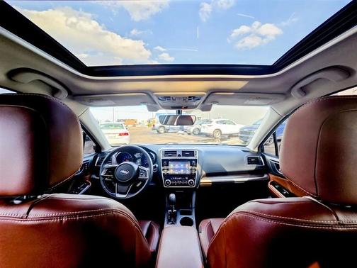 2019 Subaru Outback 2.5i Touring