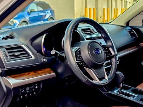 2019 Subaru Outback 2.5i Touring