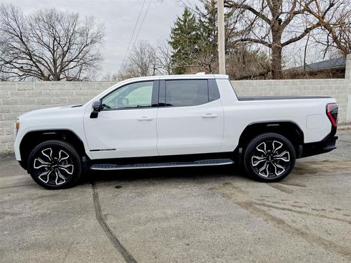 2025 GMC Sierra EV Extended Range Denali