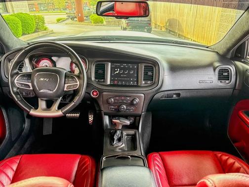 Pitch Black Clearcoat 2022 Dodge Charger SRT Hellcat