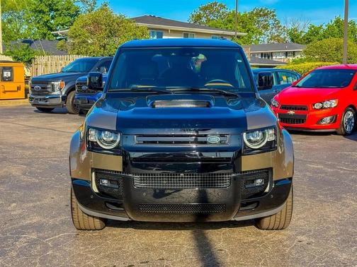 Lantau Bronze Metallic 2023 Land Rover Defender 130 X