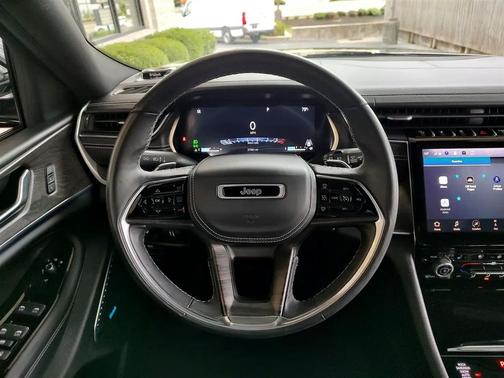2022 Jeep Grand Cherokee L Overland