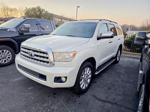 2010 Toyota Sequoia Platinum