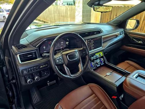 2023 GMC Yukon Denali Ultimate