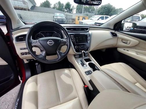 2023 Nissan Murano SL FWD