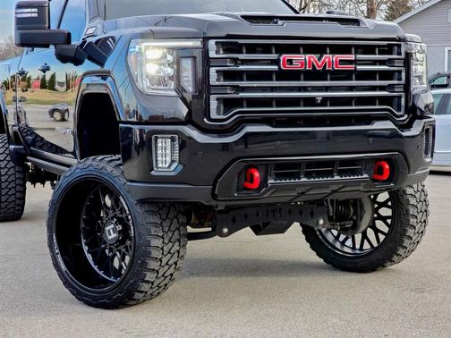 2022 GMC Sierra 2500 AT4
