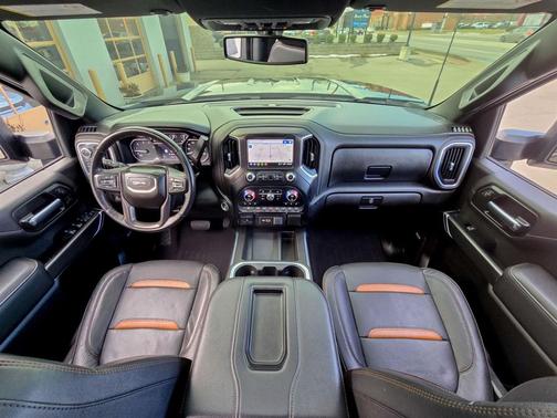 2022 GMC Sierra 2500 AT4