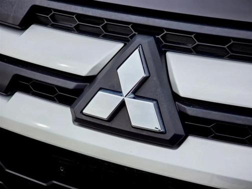 2024 Mitsubishi Outlander Sport 2.0 LE