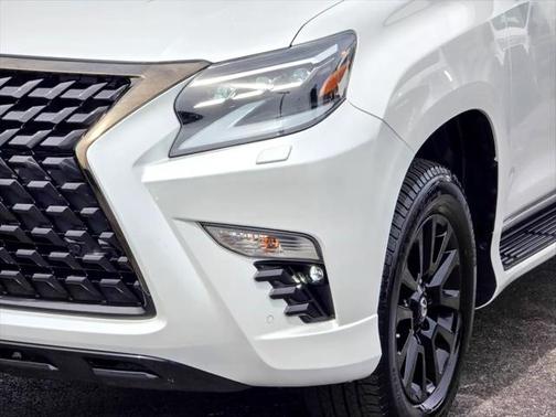 2023 Lexus GX 460 Base