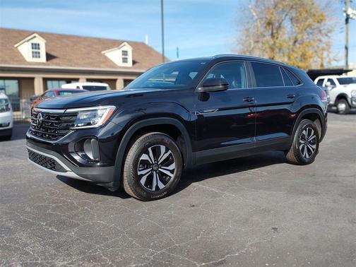 2025 Volkswagen Atlas Cross Sport 2.0T SE